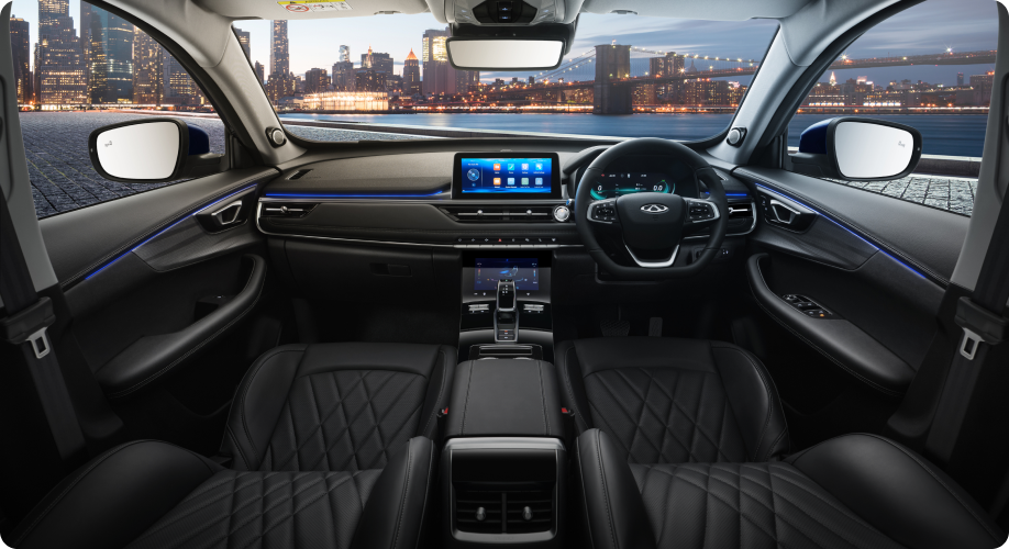 Interior dengan bahan premium dan fitur futuristik